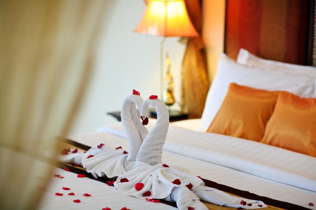Thai Thani Pool Villa Resort หาดจอมเทียน ภายนอก รูปภาพ